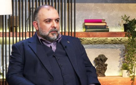 Հանրային հեռարձակողի խորհրդի անդամ Վահագն Թևոսյանի լիազորությունները դադարեցվել են