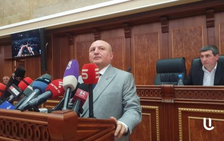 «Հերիք է պաշտոնի, փողի համար գնաք Հայաստանը կործանման տանողի հետևից»․ Վարդան Ղուկասյանը կողմ է միութենական պետությանը