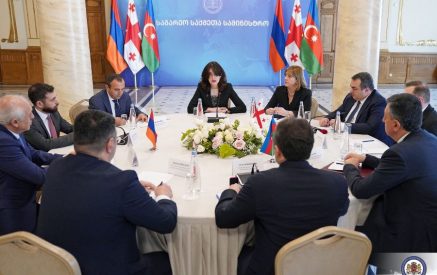 Թբիլիսիում անցկացվում է Հայաստանի, Վրաստանի և Ադրբեջանի արտաքին գործերի նախարարների տեղակալների հանդիպումը