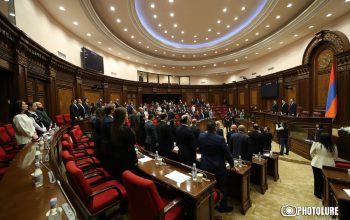 Նիկոլ Փաշինյանը հրապարակել է «Քաղաքացիական պայմանագիր» կուսակցության ընտրական ցուցակը