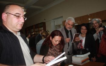 «Տարիներ հետո կհարցնեն գիրքն ընթերցողները՝ ինչի՞ համար են զոհվել այդ մարդիկ, ինչո՞ւ ստեղծված հուշարձաններն ու թանգարաններն Արցախի տարածքում չեն»