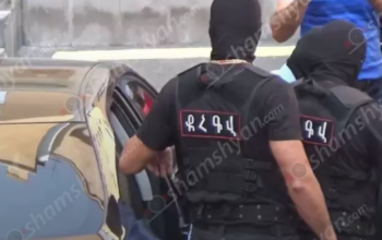 Քրեական հեղինակություն Արտյոմ Կանևսկոյին և նրա հետ գտնվող 4 անձանց ոստիկանները փողոցից բռնել, տեղափոխել են ՀՀ ՆԳՆ Ոստիկանության քրեական ոստիկանության գլխավոր վարչություն