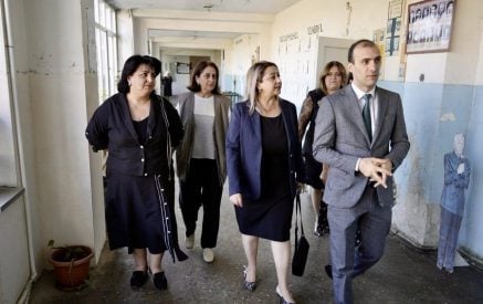 Մերձավանի դպրոցի տնօրենի նորանշանակ ժամանակավոր պաշտոնակատարն ընդգծել է պատրաստակամությունը՝ գործակցել կոլեկտիվի հետ արդյունավետ աշխատանքի ձևավորման նպատակով