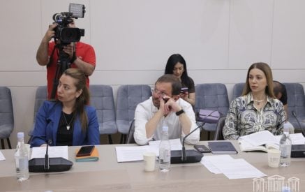 «Գումարով բանակից ազատվելու» նախագիծը դրական եզրակացություն չստացավ․ ՔՊ-ականները վիճեցին ու մեղադրեցին միմյանց