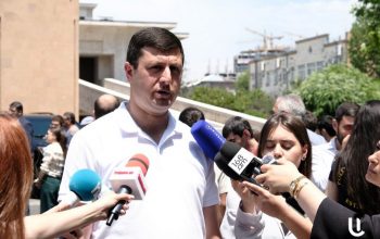 Զինվորների մահվան դեպքերում 2019-ին Կարեն Աբրահամյանի մեղավորությունը տեսան, Սուրիկ Պապիկյանի պատասխանատվությունը չե՞ն տեսնում. Աբրահամյան
