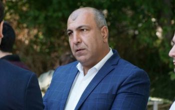 «Վահագն Չախալյանի ընտանիքը 7 ամիս առաջ վարկերը կարողանում էր ինչ-որ կերպ վճարել, հիմա լուրջ խնդիրներ են առաջանում»․ դատարանը չքննարկեց կալանքի փոփոխման հարցը