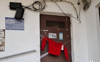 «Կարապիկի թափանիվն առանցքից շեղված է` էքսցենտրիկ է». 10 հարկանի շենքի վերելակը դեռ չի աշխատում