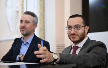 Հանրային խորհրդի նիստին Մխիթար Հայրապետյանը հանդես է եկել Հայաստանում առկա տեխնոլոգիական ներուժի, ներդրումային միջավայրի բարելավման վերաբերյալ իր տեսլականով
