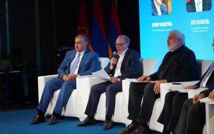 Բազմակողմ խաղաղարար նախաձեռնության ձախողումն էր. ԱԳ նախկին նախարարը՝ Մինսկի խմբի լուծարման մասին