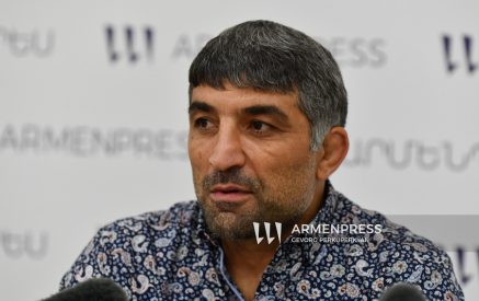 Հաբեթնակ Կուրղինյան. «Եթե այսօր Հայաստանի մեծահասակների առաջնություն կազմակերպենք, որին երիտասարդները չմասնակցեն, չենք կարողանա, որովհետեւ 20-30 հոգի չի հավաքվի»