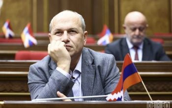 «Ասում եք՝ մեզ նվաստացնում է այս խաղաղությունը, ի՞նչն է նվաստացնում, որ սահմանում գտնվող գյուղի բնակիչն արդեն տո՞ւն է սարքում»․ Գեղամ Նազարյան