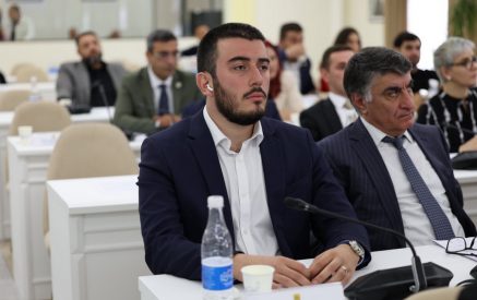 Եթե Քըրք Քըրքորյանը ողջ լիներ, երեւի Սամվել Կարապետյանի կողքի բանտախցում կլիներ. Սամվել Հակոբյան Եթե Քըրք Քըրքորյանը ողջ լիներ, երեւի Սամվել Կարապետյանի կողքի բանտախցում կլիներ. Սամվել Հակոբյան