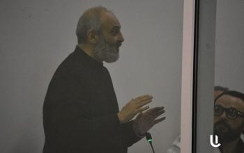 Պարոն Գալստանյան չկա, այդ վիրավորանքի համար էլ պետք է պատասխան տաք. Բագրատ սրբազան