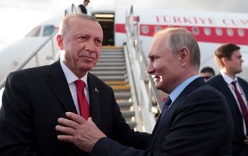 Պուտինն Էրդողանից հետո, հիմա էլ Ալիեւին է «փրկե՞լ»