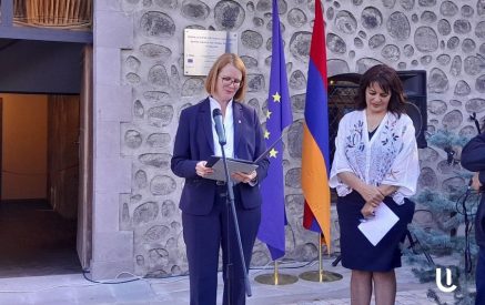 «Արդեն երկար ժամանակաշրջան խաղաղ է, որը բոլորիս հույս է տալիս»․ Կլաուդիա Բուշը՝ Հայաստանի եւ Ադրբեջանի միջեւ խաղաղության մասին