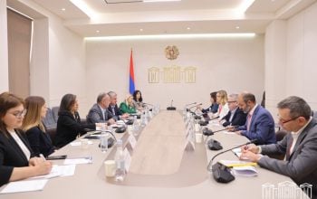 Սեյրան Օհանյանը շնորհակալություն է հայտնել ԵԽ պատգամավոր Նաչո Սանչես Ամորին՝ ՀՀ-ում ժողովրդավարության զարգացմանն անձամբ աջակցելու համար