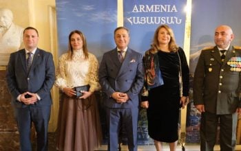 Դեսպանը հատուկ անդրադարձավ նաև հումանիտար խնդիրներին՝ ընդգծելով ադրբեջանական բանտերում պահվող հայ պատանդների օր առաջ հայրենադարձման հրատապությունը