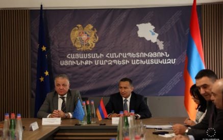 Կապանում դեսպանները հանդիպել են Սյունիքի մարզպետին՝ քննարկելու ընթացիկ և ապագա համագործակցությունը