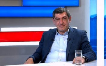 «Եթե իսկապես դա հնարավոր է` եկեղեցուն պաշտպանելու առումով, մենք պիտի այդ ուղղությամբ մտածենք»․ Արմեն Խաչատրյանը՝ հոգևորականներին նախընտրական դաշինքների առաջին տասնյակում ներառելու գաղափարի մասին