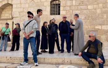 ԱԺ պաշտպանության և անվտանգության հարցերի մշտական հանձնաժողովի և Երուսաղեմի Հայոց պատրիարքարանի հետ համատեղ մշակված բարեգործական ծրագրի շրջանակներում Երուսաղեմում է գտնվելու 44-օրյա պատերազմում վիրավորված զինծառայողների թվով վեցերորդ խումբը