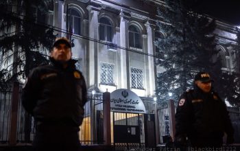 ՀՀ-ն ապահովում է հավատարմագրված բոլոր դիվանագիտական ներկայացուցչությունների, այդ թվում՝ բարեկամական Իրանի Իսլամական Հանրապետության դեսպանության անվտանգությունը և երաշխավորում է բնականոն գործունեության համար անհրաժեշտ պայմաններ