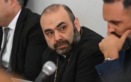 Մկրտիչ սրբազանի կալանքի ժամկետը երկարաձգվեց մեկ ամսով․ դատարանը չբավարարեց պաշտպանների միջնորդությունը