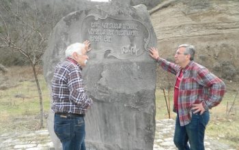 «Մարդ մեռնում է միայն այն ժամանակ, երբ նրան հիշողներ չեն լինում։ Եվ հավատում եմ՝ Գագիկ Գինոսյանը երկար է մնալու մեր հիշողության մեջ»