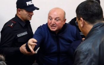 «2-րդ հատորը որ նոր ես կարդացել, ի՞նչ գործ ունես Հայոց երկիրն ես ղեկավարում, դրա համար էլ Ալիևների մոտ գլուխդ կախում ես»․ Վարդան Ղուկասյանը՝ Նիկոլ Փաշինյանին