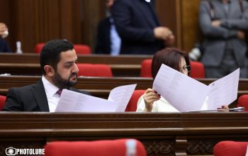 «Ես ձեզ տղամարդկային արժանապատվությամբ ասում եմ՝ Արայիկ Հարությունյանը որեւէ կապ չունի իմ հավաքած ձայների հետ»․ Դավիթ Դանիելյան