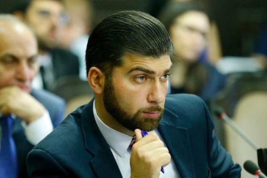 «Ձեր կողմից «կառուցած» «ժողովրդավարության բաստիոնը» քանդվելու է». Դավիթ Սանասարյան