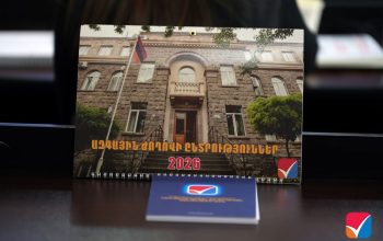 Ընտրողների ցուցակ ընդգրկվում է միայն ընտրելու իրավունք ունեցող այն անձը, ով քվեարկության օրվան նախորդող 6 ամսվա ընթացքում ունեցել է անձը հաստատող վավեր փաստաթուղթ