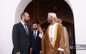 Հայաստանի և Օմանի միջև երկկողմ օրակարգի բովանդակային հարստացման և առկա ներուժի լիարժեք իրացման նպատակով Արարատ Միրզոյանն ու Բադր բին Համադ բին Համուդ Ալ-Բուսաիդին քննարկել են փոխադարձ հետաքրքրություն ներկայացնող մի շարք ոլորտներում համագործակցության զարգացման հեռանկարները