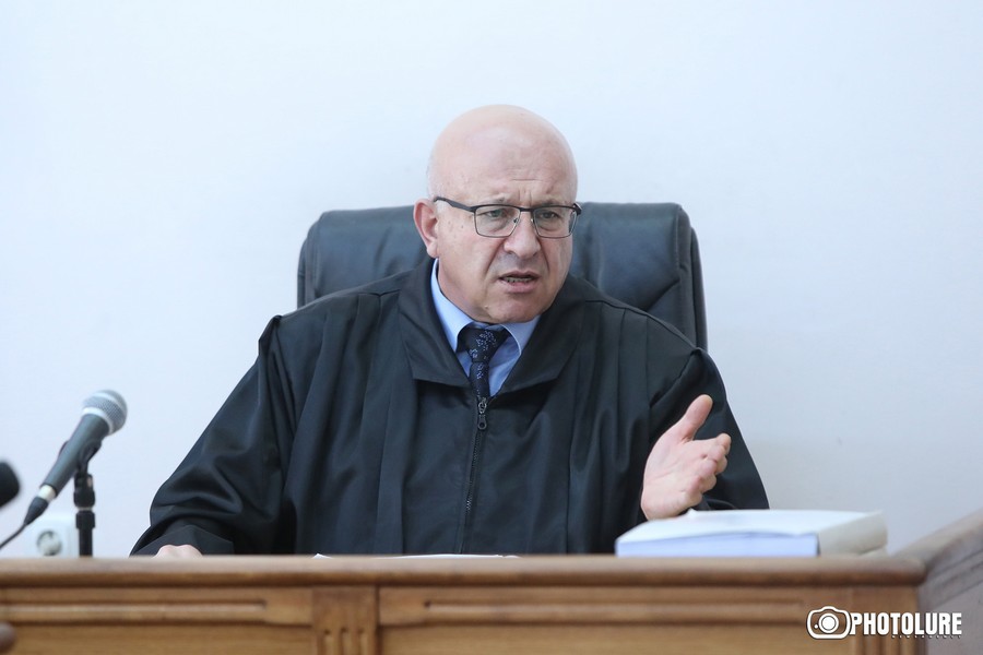 «Մացոն»՝ որպես «թավշյա հեղափոխության» խորհրդանիշ