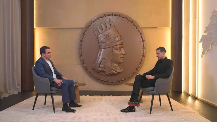 Իրական քաղաքական գործչի ուժը նրանում է, որ կարողանա տեսնել իր անձնական շահերից վեր. Նարեկ Կարապետյանի հարցազրույցը աշխարհահռչակ բլոգեր և բիզնես ինֆլուենսեր Մարիո Նավֆալին