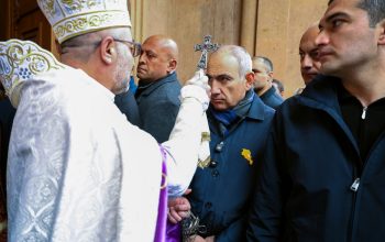 Կիրակի օրով եկեղեցական տոնին Փաշինյանը արդյո՞ք իրականացնում էր օրինական քաղաքական գործունեություն, թե ոչ․ փաստաբան