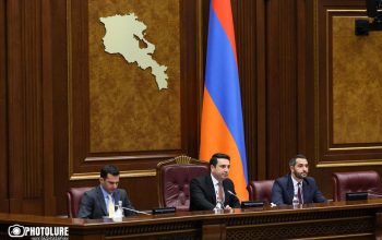 Թոփ-50 համալսարաններ ընդունված անձինք հնարավորություն ունեն ազատվել զինծառայությունից․ ԱԺ-ն ընդունեց օրենքը