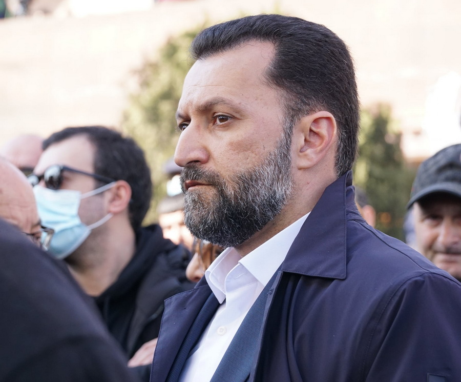 «Դուրս եկեք ձեր թիկնազորների ետևից, եթե ուզում եք տղավարի խոսենք, մի սադրեք․ Գևորգ Գևորգյանը՝ իշխանավորներին