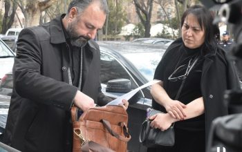 «Ուզում եմ Նիկոլ Փաշինյանին խնդրել՝ մի երբեմն օգտվել լռելու սահմանադրական եւ կոնվենցիոն իրավունքից, որովհետեւ իրավաբաններն արդեն չեն հասցնում հանցանքների մասին հաղորդումներ ներկայացնել». փաստաբան