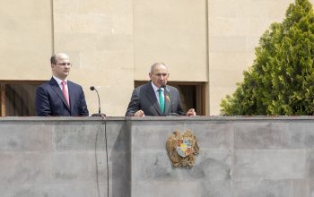 ՀՀ անկախությունից ի վեր՝ առաջին անգամ, ՀՀ բոլոր սահմանային անցման կետերը վերահսկվում են և այնտեղ ծառայություն իրականացվում է ՀՀ սահմանապահ զորքերի կողմից. Փաշինյան