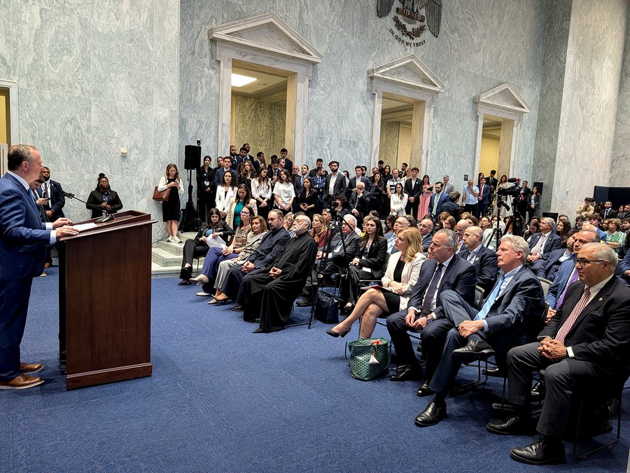 ԱՄՆ օրենսդիրները կոչ են անում ազատ արձակել հայ պատանդներին, պատժամիջոցներ կիրառել Ալիևի և Էրդողանի նկատմամբ, ապահովել Արցախի հայերի վերադարձի իրավունքը