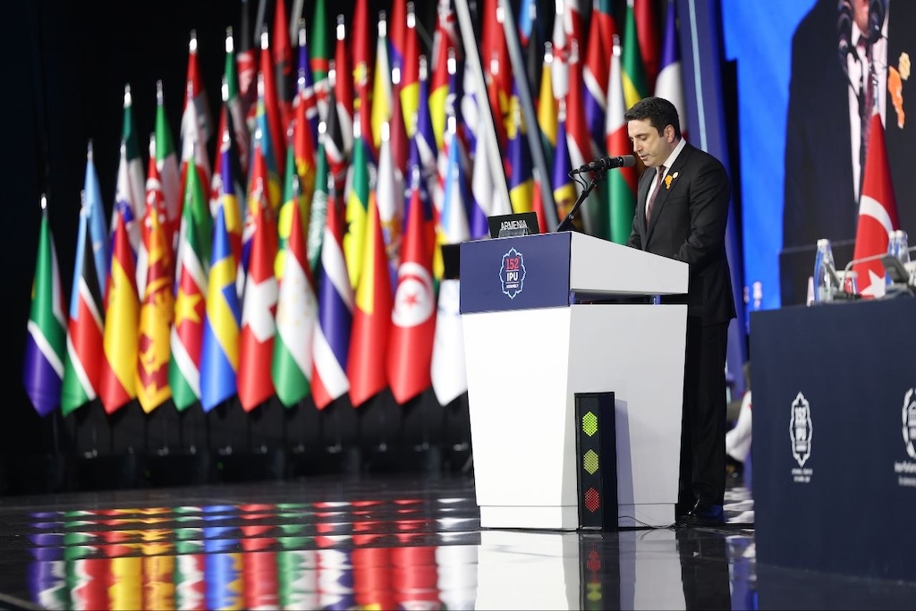 Մենք հրավիրում ենք Թուրքիային դառնալու գործընկեր եւ միանալու մեզ խաղաղության կտավը հյուսելու գործում. Ալեն Սիմոնյան