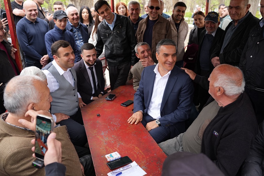 «Մաուգլի» մուլտիկը նայեք. արմավիրցու աշխարհաքաղաքական զրույցն Արման Թաթոյանի հետ