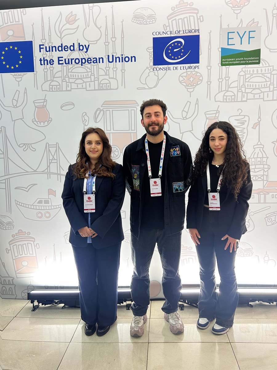 Ստամբուլում տեղի ունեցած համագումարի ընթացքում ՀՅԴ Երիտասարդականի պատվիրակությունը բարձրաձայնեց Արցախի բնիկ հայ բնակչության վերադարձի իրավունքը, Բաքվում պահվող հայ գերիների անհապաղ և անվերապահ ազատ արձակումը