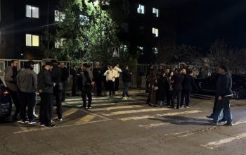 Ընթանում է «Ուժեղ Հայաստան» կուսակցության առաջնորդ Սամվել Կարապետյանի աջակիցների խափանման միջոցի հարցի քննությունը