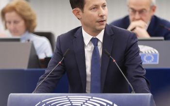 «Մենք տեսանք, թե ինչպես տիկին Կալլասը մեկնեց Ադրբեջան, ինչպես մինչ այդ դա արել էր Ուրսուլա ֆոն դեր Լայենը, կարծես ամեն ինչ նորմալ է». Եվրոպական խորհրդարանի պատգամավոր