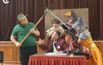 «Էլ չեմ ուզում խրտվիլակ լինել, ուզում եմ մարդ դառնալ»․ յուրօրինակ ներկայացում՝ Գյումրիում