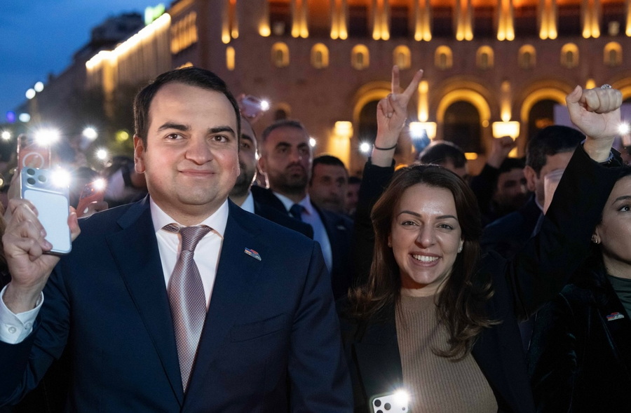 «Հասարակության 70 %-ը ընդդիմադիր հայացքների տեր է։ Եվ եթե մեկը ցանկանար փող բաժանել, վայրկյանական դա բոլորին հայտնի կդառնար». Նարեկ Կարապետյանը իբրեւ թե փող բաժանելու մեղադրանքի մասին