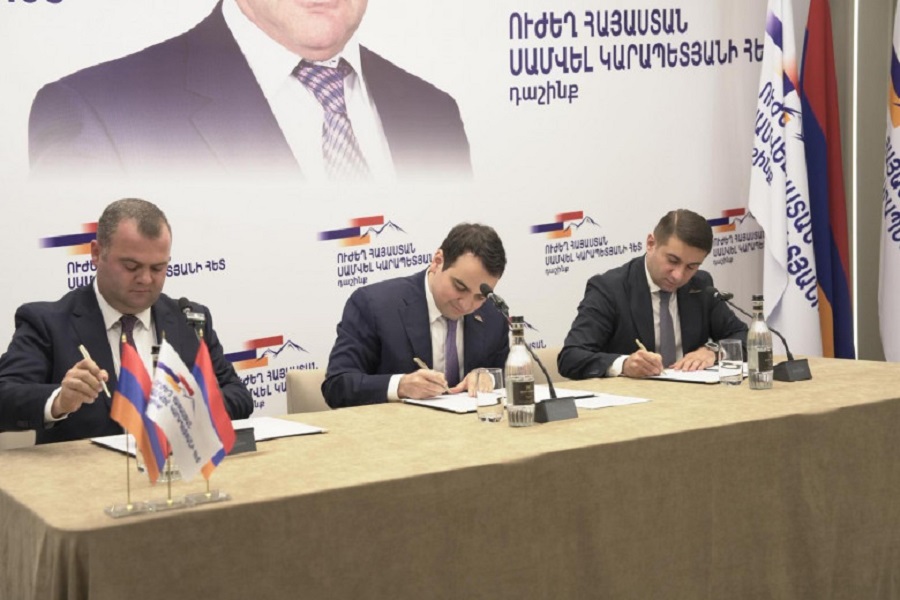 «Ուժեղ Հայաստան Սամվել Կարապետյանի հետ» դաշինքի շուրջ ձևավորվող գործընթացը դուրս է գալիս սովորական նախընտրական համագործակցության շրջանակներից և վերածվում է լայն քաղաքական կոնսոլիդացիայի փորձի