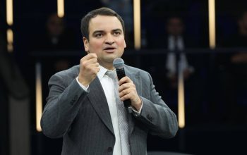 «Իսկ Թուրքիայի ռազմական պատասխանատուների հայտարարությունը հայ գեներալիտետի՝ կառավարության ղեկավարի հրաժարականի պահանջի հետ կապված, միջամտությո՞ւն է մեր ներքին գործերին». Նարեկ Կարապետյանը՝ «Առաջին լրատվականին»