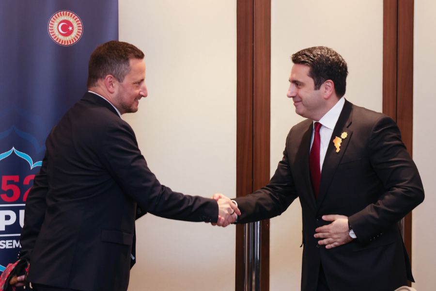 Ալեն Սիմոնյանը Եվրոպական խորհրդարանի փոխնախագահի ուշադրությունն է հրավիրել Ադրբեջանում գտնվող գերիների, ապօրինի պահվող եւ անհետ կորած համարվող անձանց խնդրին